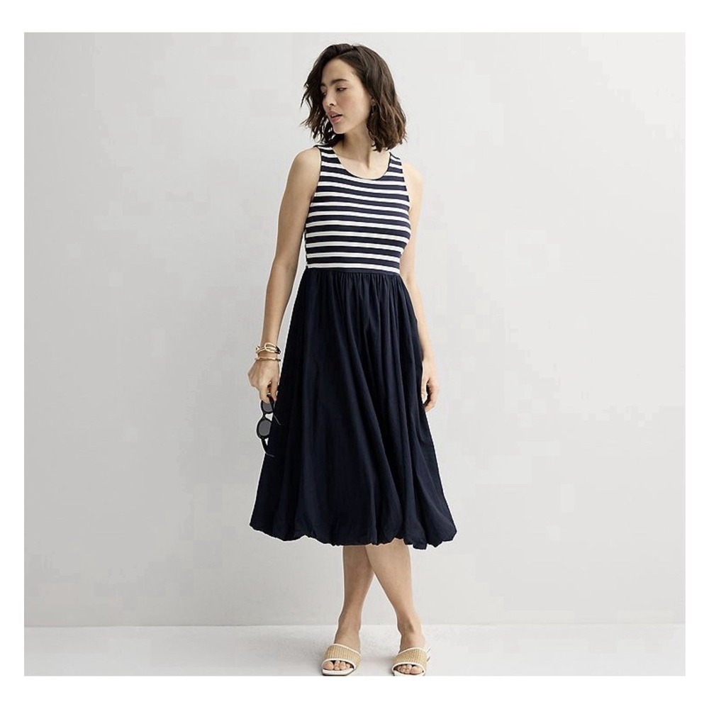 Nine West Striped Sleeveless Maxi Bubble Hem Dress Navy White Size M Medium